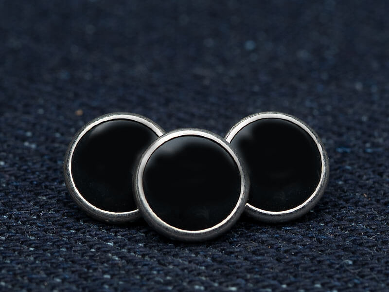 Black Pearl Snaps