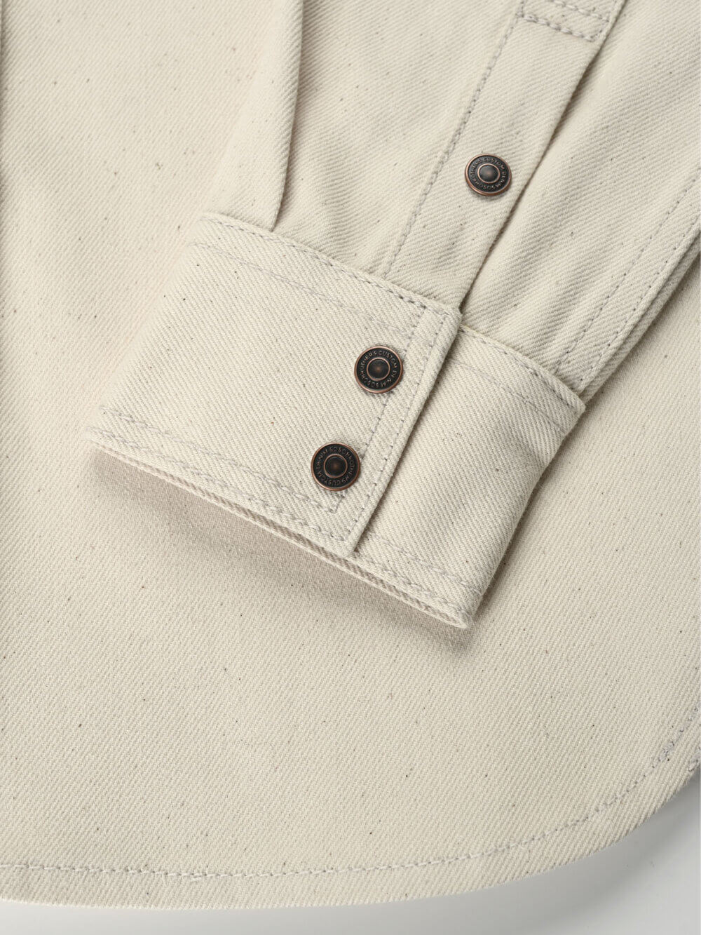 Ecru-shirt-cuff