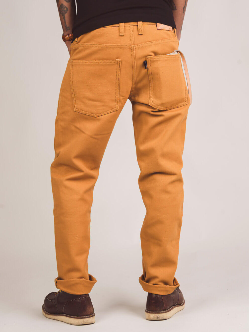 CAN17-DU-Studio-Bk